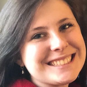 Meet your Posher, Olivia